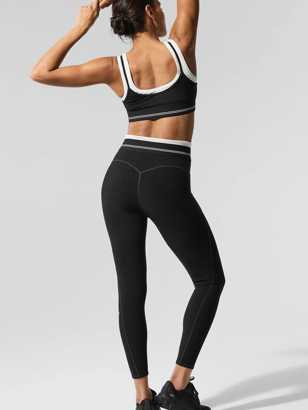 Alo Airbrush Better Together Bra and High-Waist Leggings Set